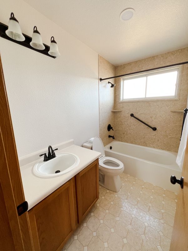Top Bathroom Remodeling Companies in San Jacinto, CA